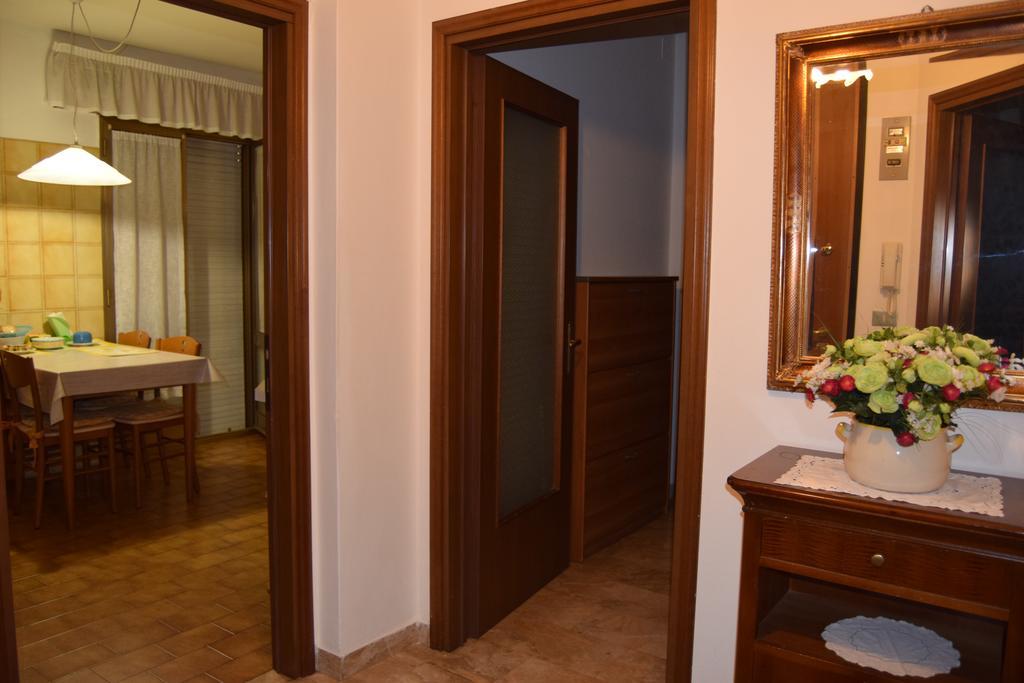 Casa Vacanza E Per Lavoro Elena E Carla Спінеа Екстер'єр фото